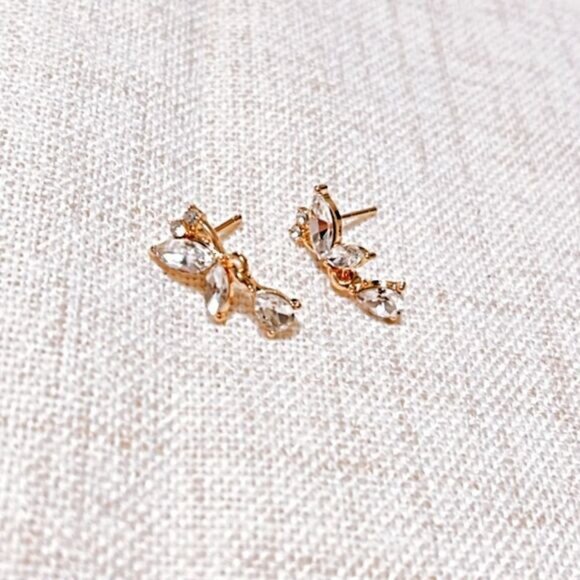 Diamond butterfly stud earrings N174 - Picture 4 of 5